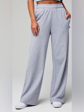Fabletics Light Gray Wide-Leg Lounge Pants